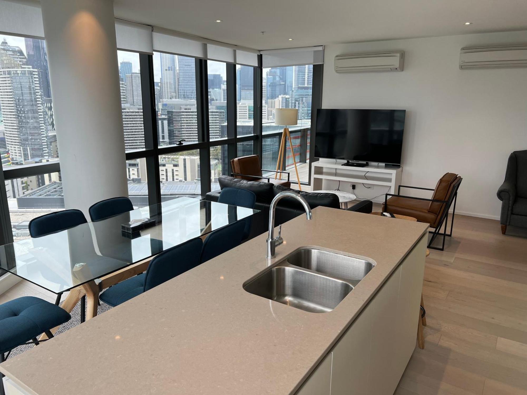 Winston Apartments Docklands Мелбърн Екстериор снимка