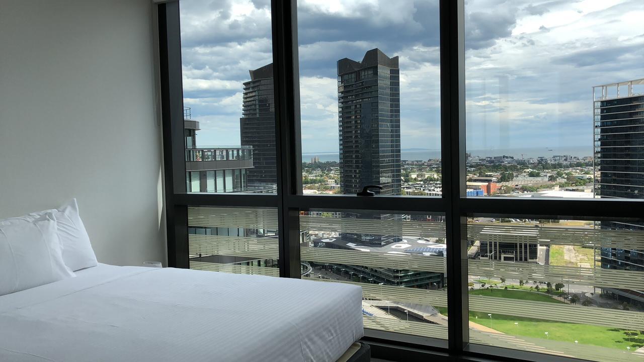 Winston Apartments Docklands Мелбърн Екстериор снимка