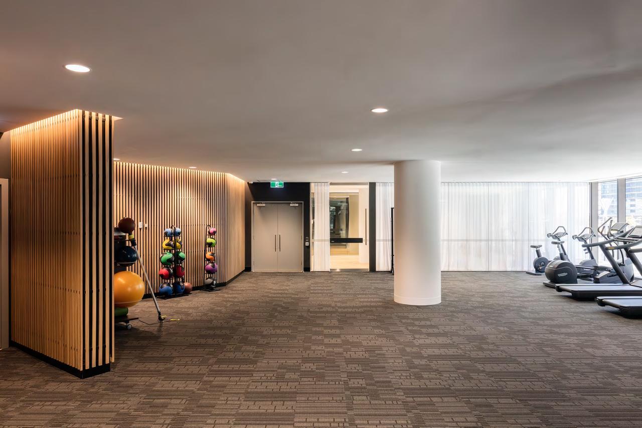 Winston Apartments Docklands Мелбърн Екстериор снимка