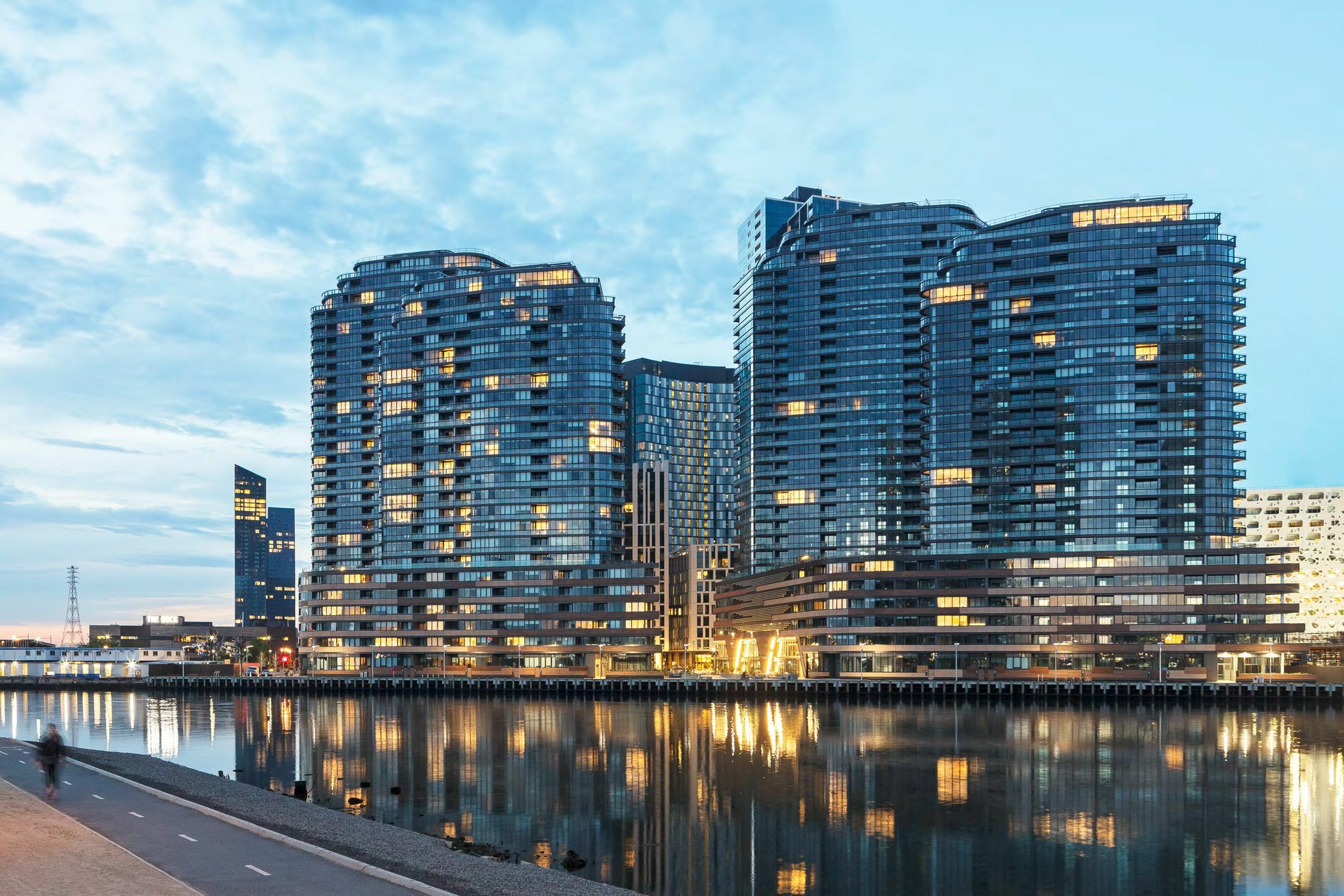 Winston Apartments Docklands Мелбърн Екстериор снимка